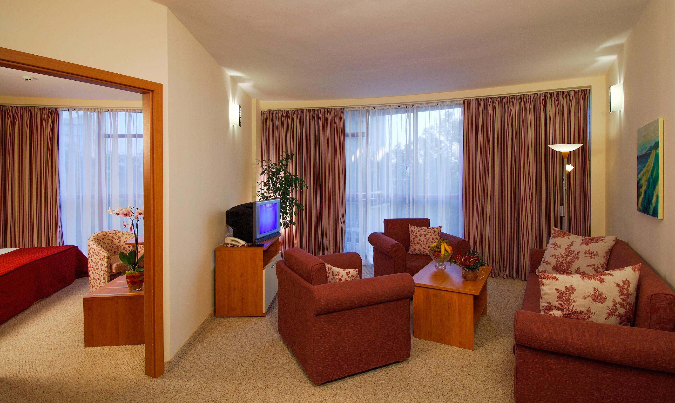 Helios Spa Hotel - All Inclusive - Pool&Children Slides - Entertainment Golden Sands Exterior foto